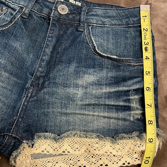 MOSSIMO | Distressed Denim Lace Shorts - sz 1 - Picture 10 of 11